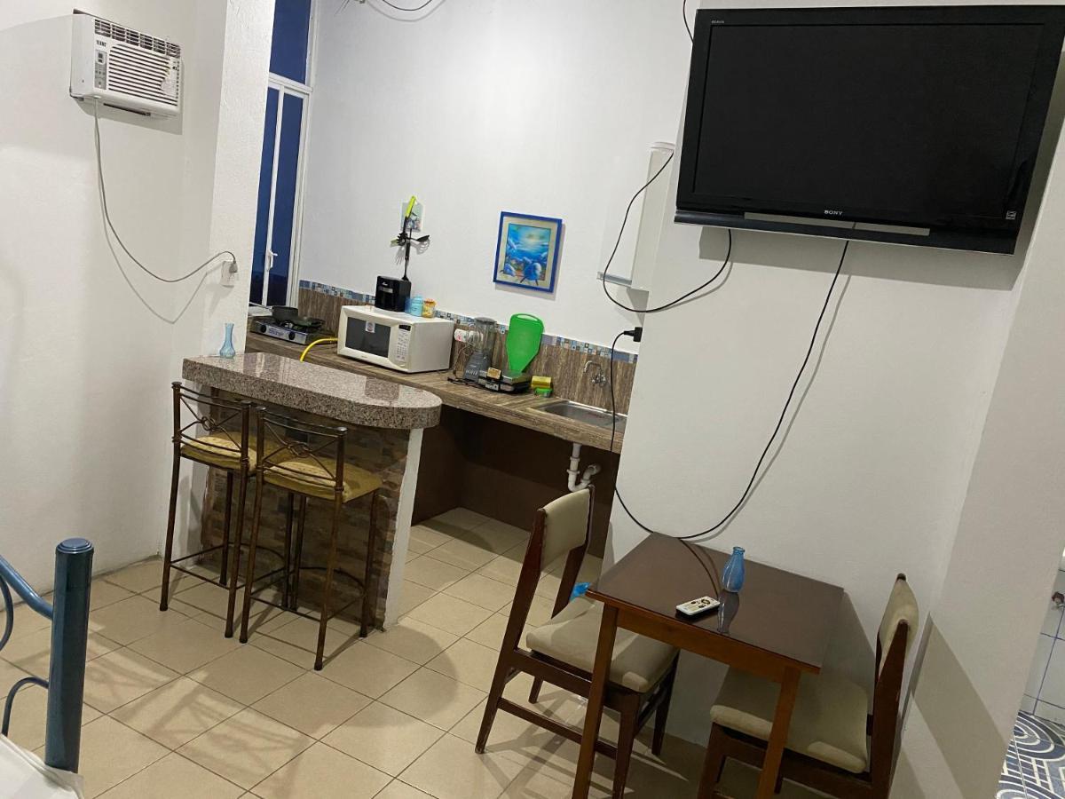 Playa Suites, Cerca Del Malecon Manta Esterno foto