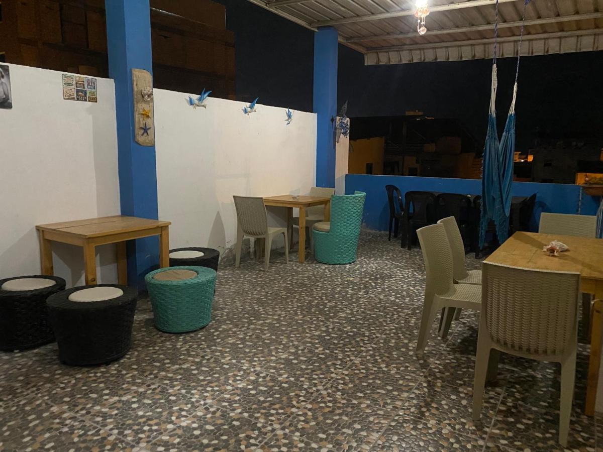 Playa Suites, Cerca Del Malecon Manta Esterno foto