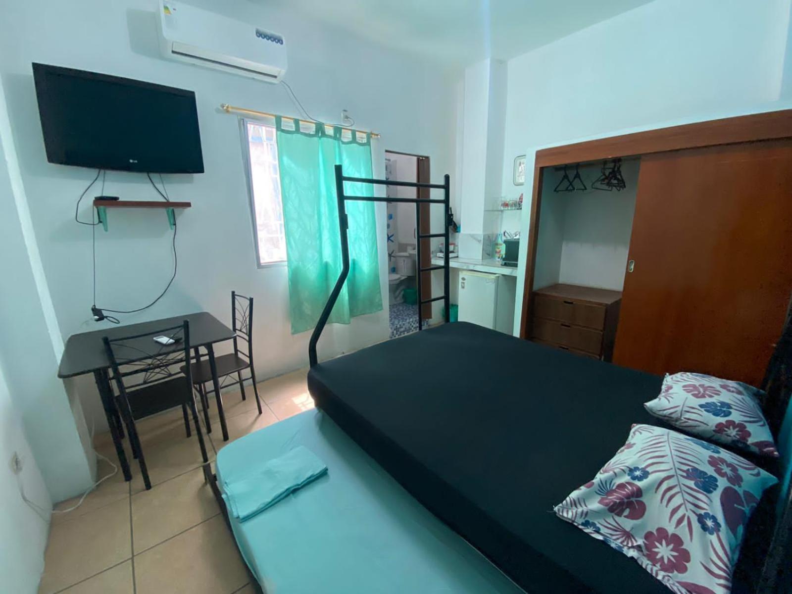 Playa Suites, Cerca Del Malecon Manta Esterno foto